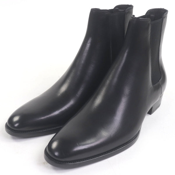 Saint Laurent Paris Leather Chelsea Boots