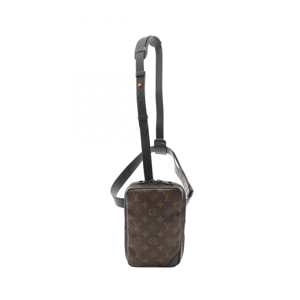 Louis Vuitton Utility Monogram 2way waist bag