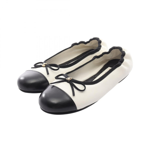 Chanel Coco Mark Calfskin Pumps