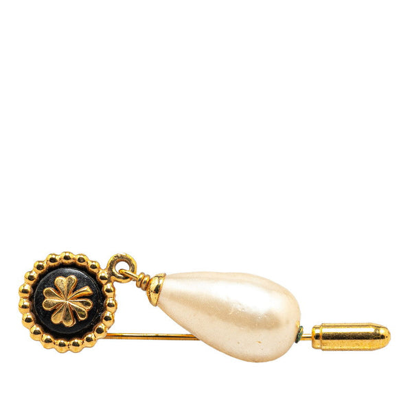 Chanel Gold Plated Clover Motif Faux Pearl Brooch 93P