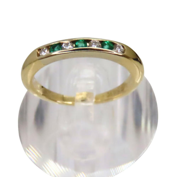 14K Emerald Diamond Ring