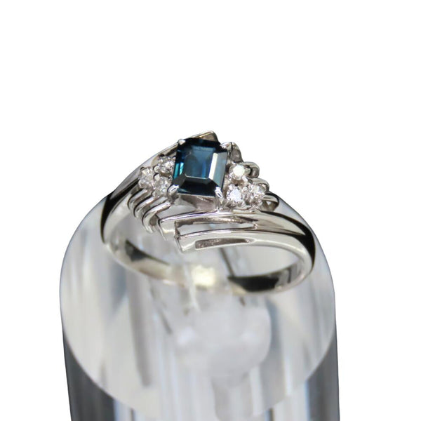 Pt900 Platinum Ring Diamond Blue Sapphire